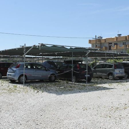 Hotel Aurora Rimini Exterior photo